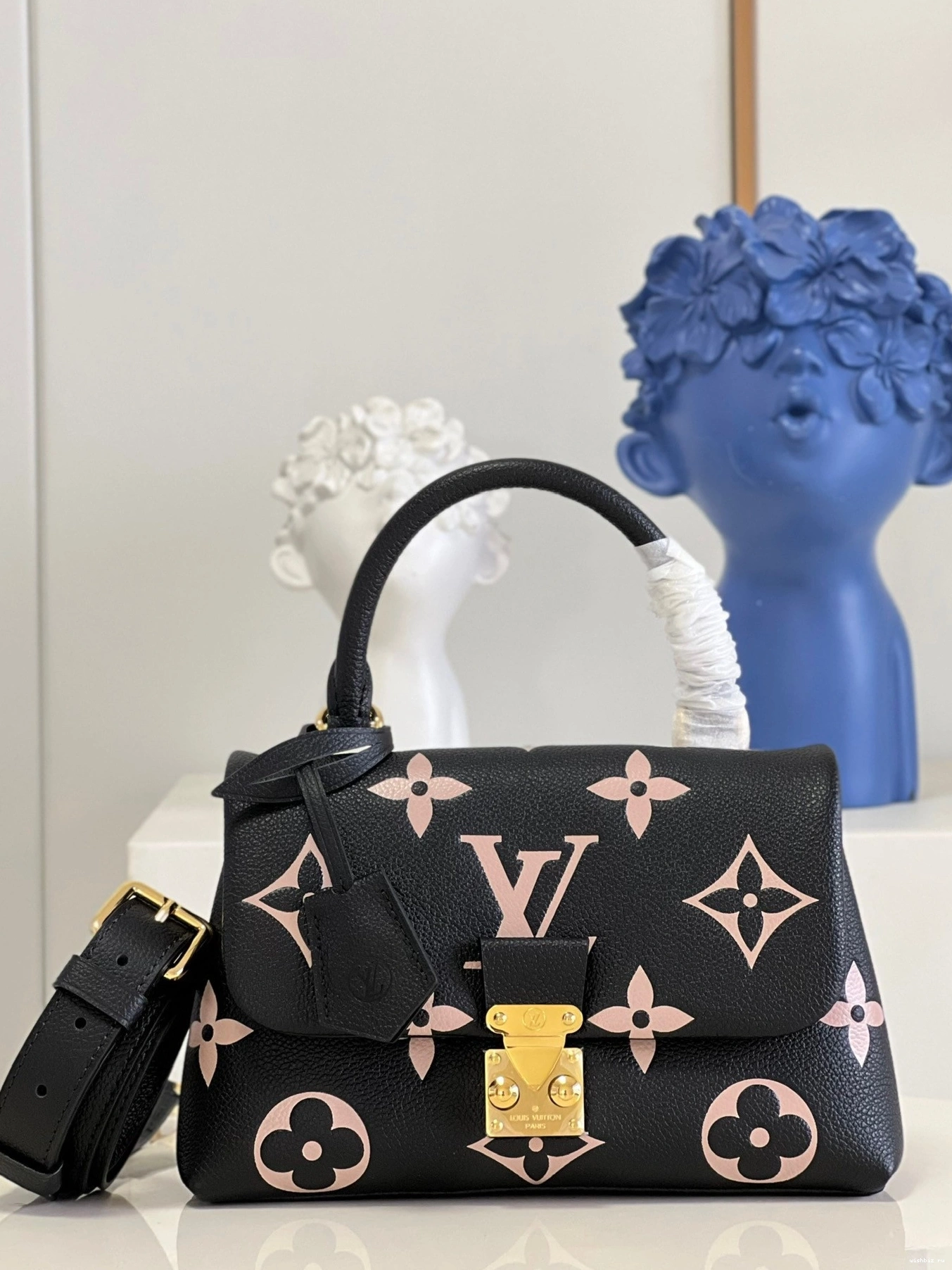 WIS BB VUITTON MADELEINE LOUIS 1026